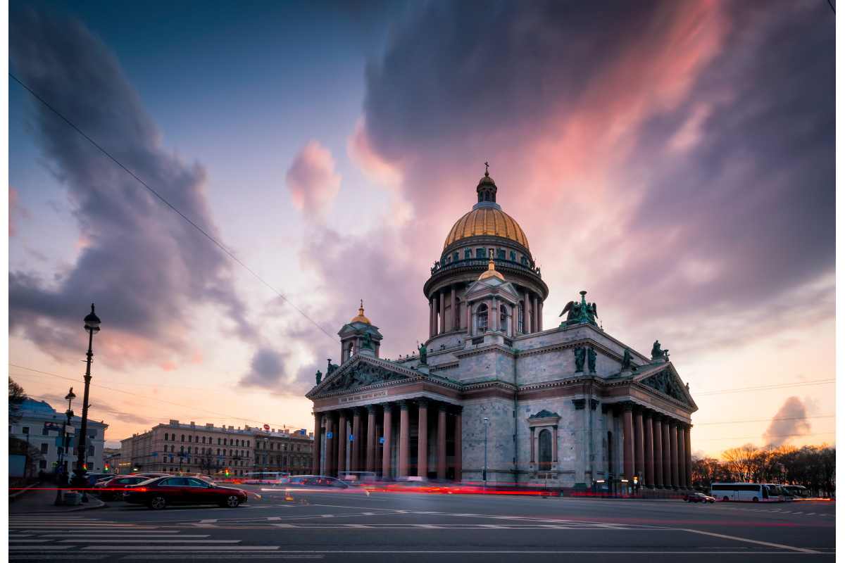 Однодневный тур по Петербургу - интенсивная программа (13 часов)