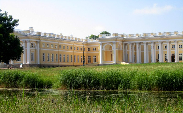 Alexander Palace at Pushkin