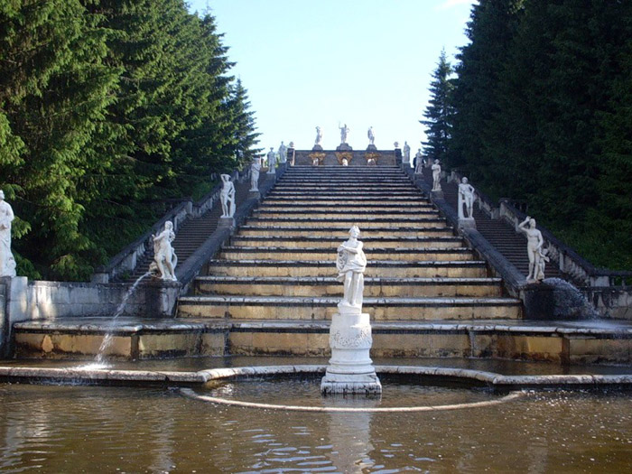 парк Петергофских фонтанов Петергоф